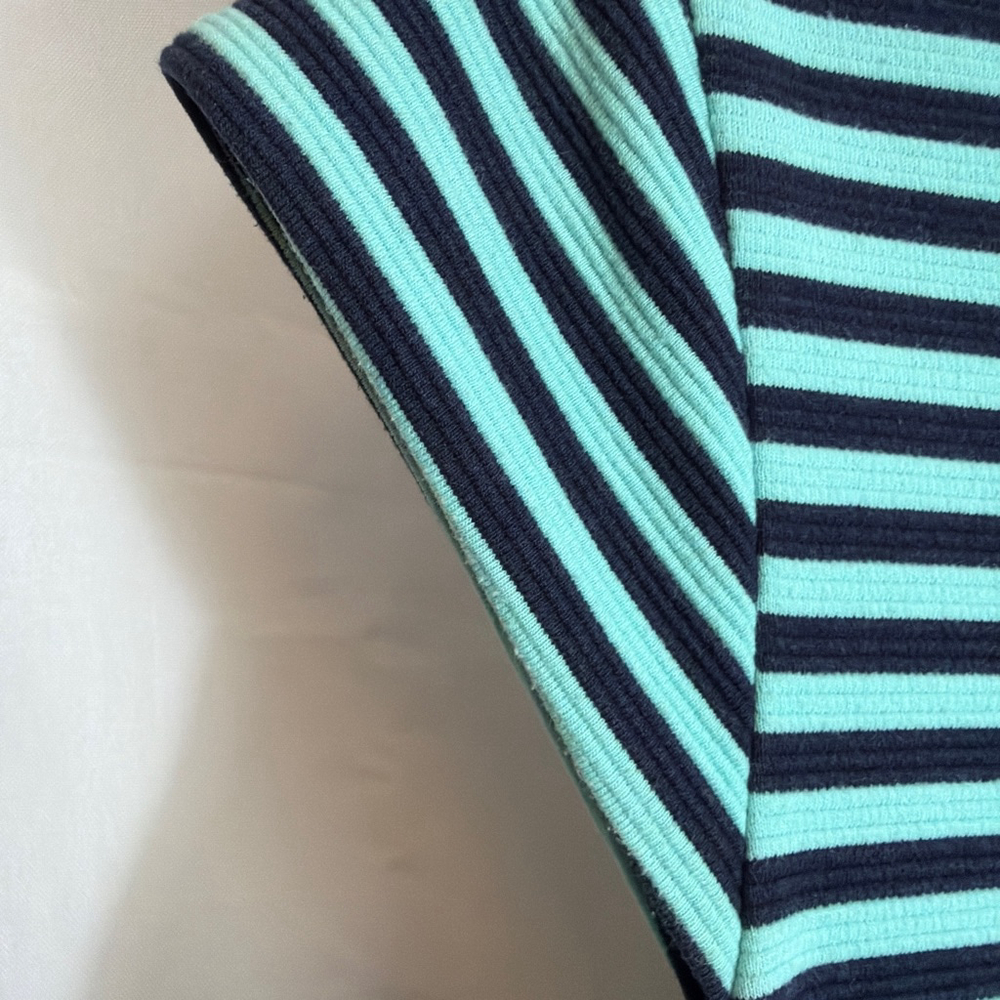 Lilly Pulitzer Teal Navy Stretch Knit Dress Size L Resort Wear Fit & Flare - Picture 3 of 8